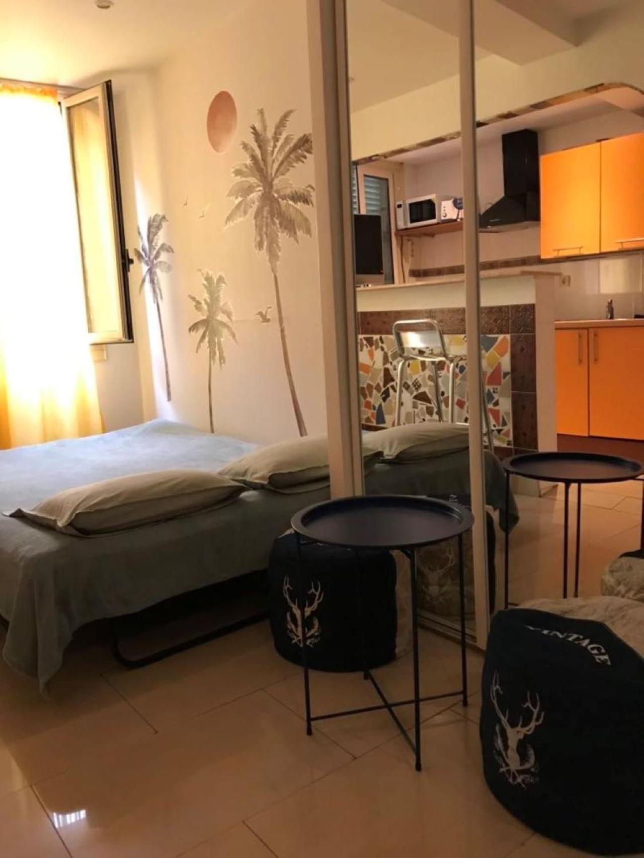 Summer Beach Studio, 4 Persons, Mobile Ac, Old Town Nicea Zewnętrze zdjęcie